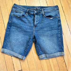 Universal Thread EUC denim short